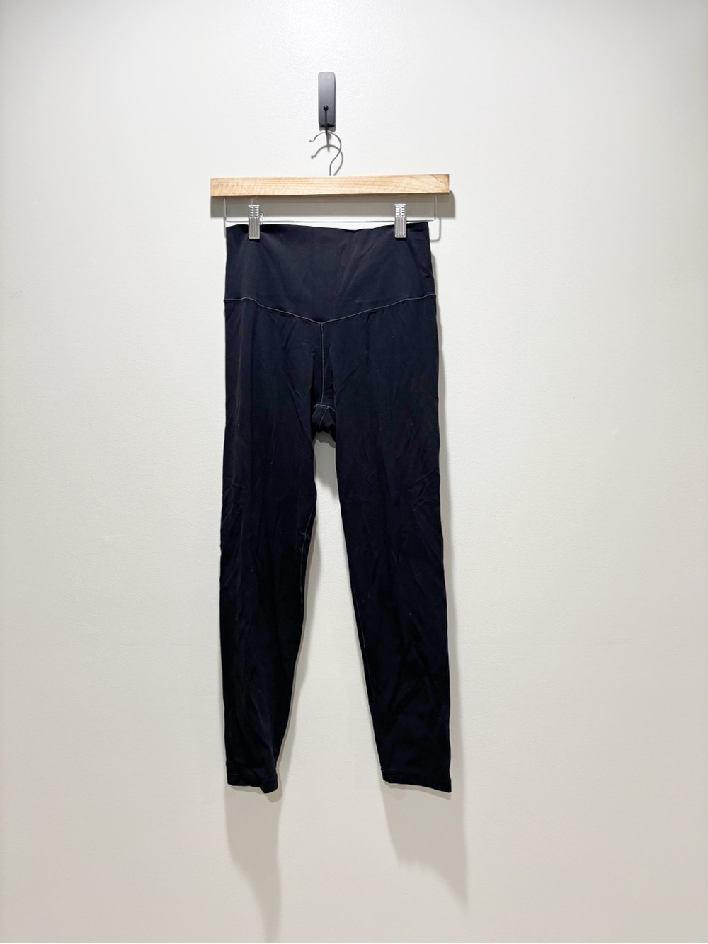aerie Offline Real Me 7/8 Length Black High-Rise Leggings Stretch Casual Size L